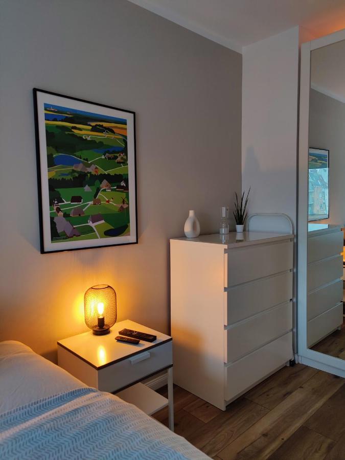 Kiel, Renovierte Innenstadtwohnung, 24H Check-In, 2 Kostenlose Fahrraeder 外观 照片